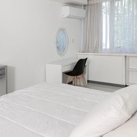 Hotel Gema Luxury Suites Montevideo Exterior photo