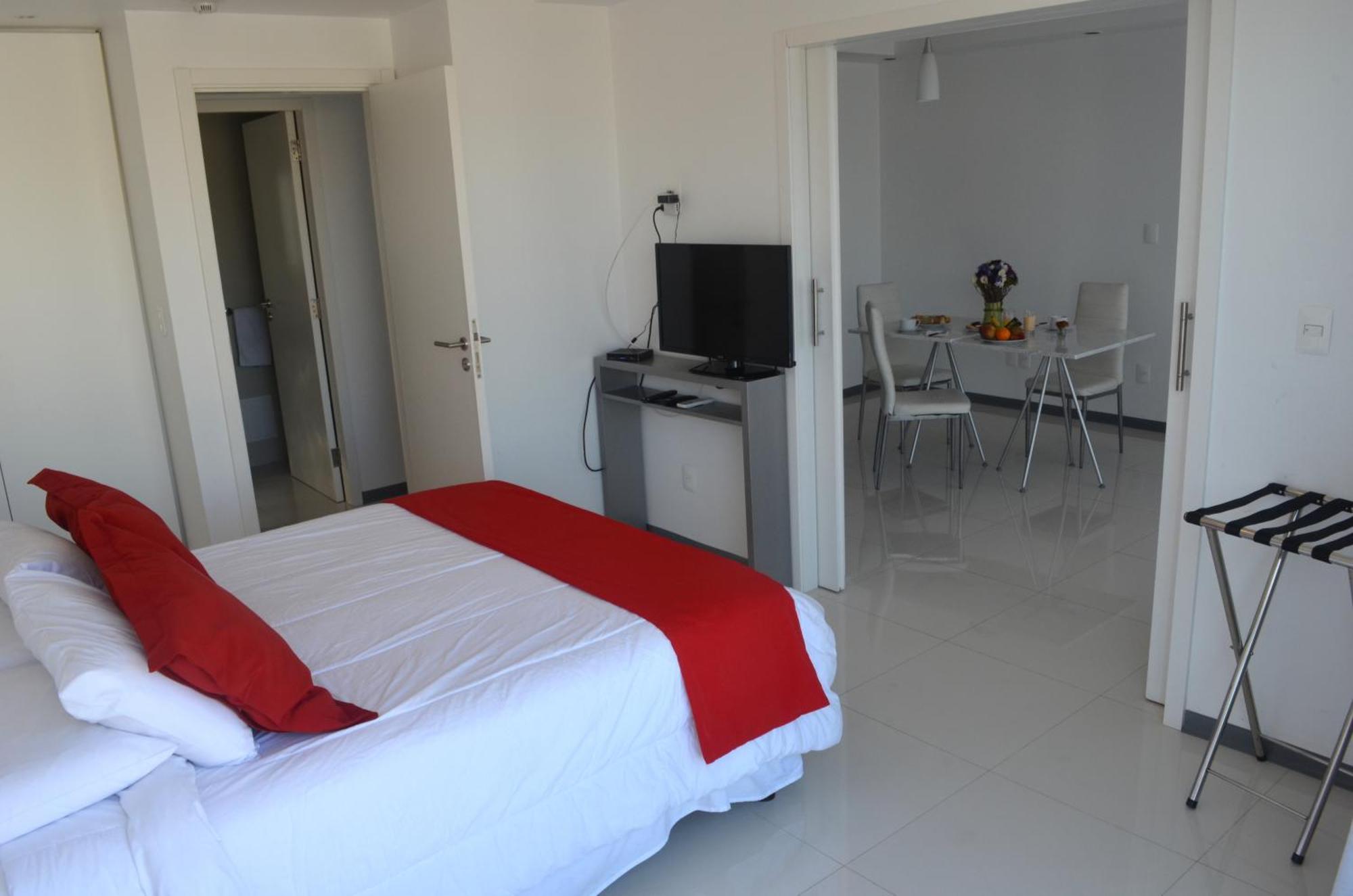 Hotel Gema Luxury Suites Montevideo Room photo